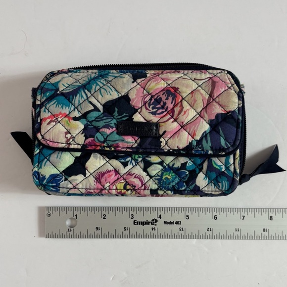 Vera Bradley Floral Quilted Crossbody Wallet Bag - Picture 8 of 8